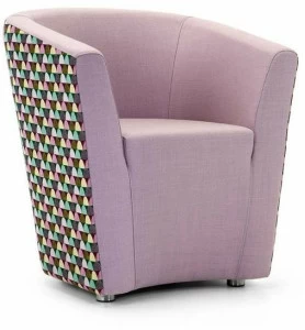 Domingo Salotti Мягкое кресло с подлокотниками по контракту Carver