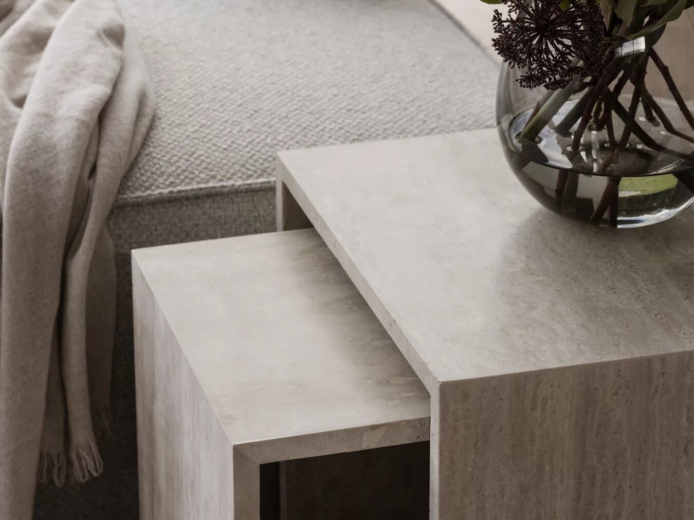 Квадратный мраморный журнальный столик blomus VARU ARCH-00078130 - Вид №12