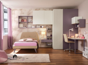 Спальня с гардеробной и мягкой кроватью