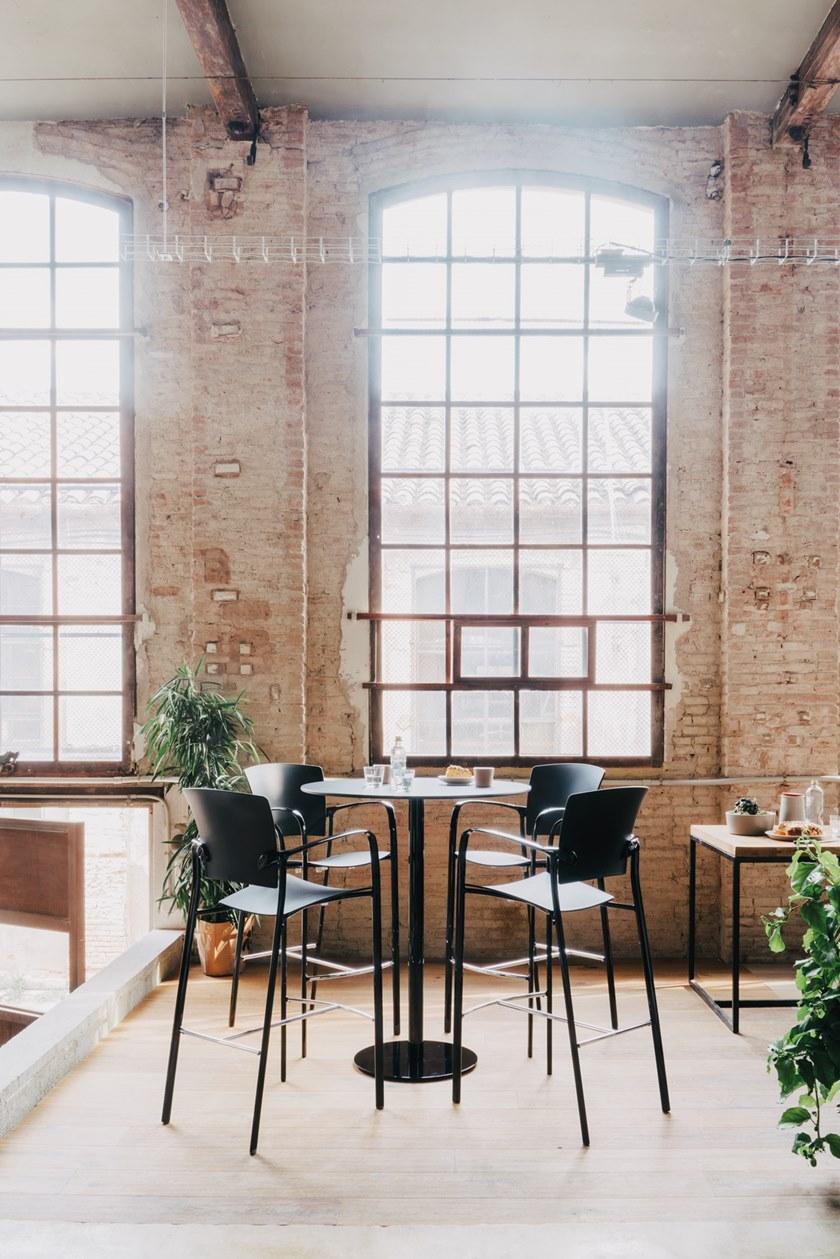 ENEA Высокий стол со стальным основанием и столешницей из hpl Punto sun-id-1420587 - Вид №1