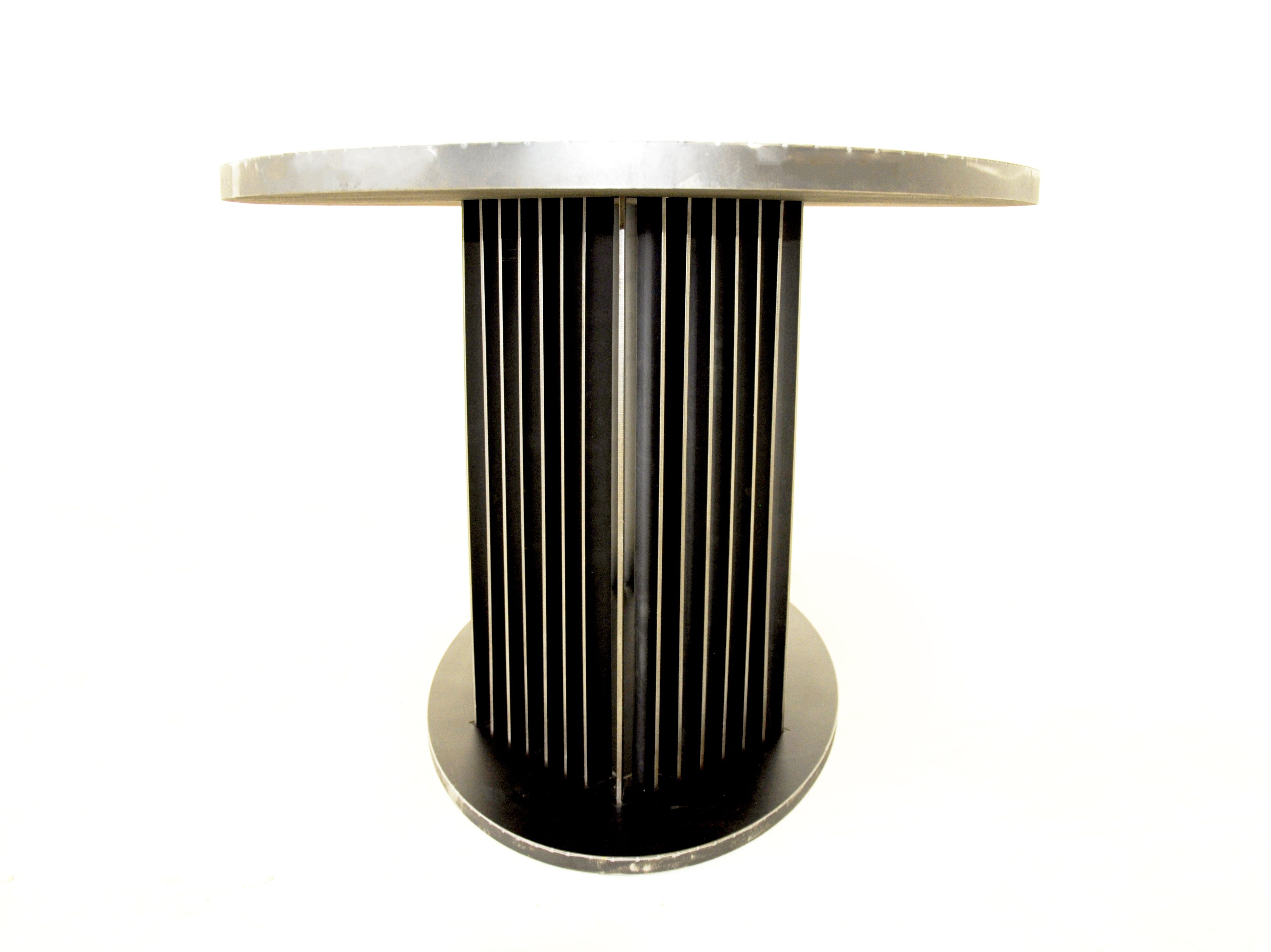 Стальной овальный стол для гостиной TrackDesign Ovov ARCH-00015741 - Вид №3