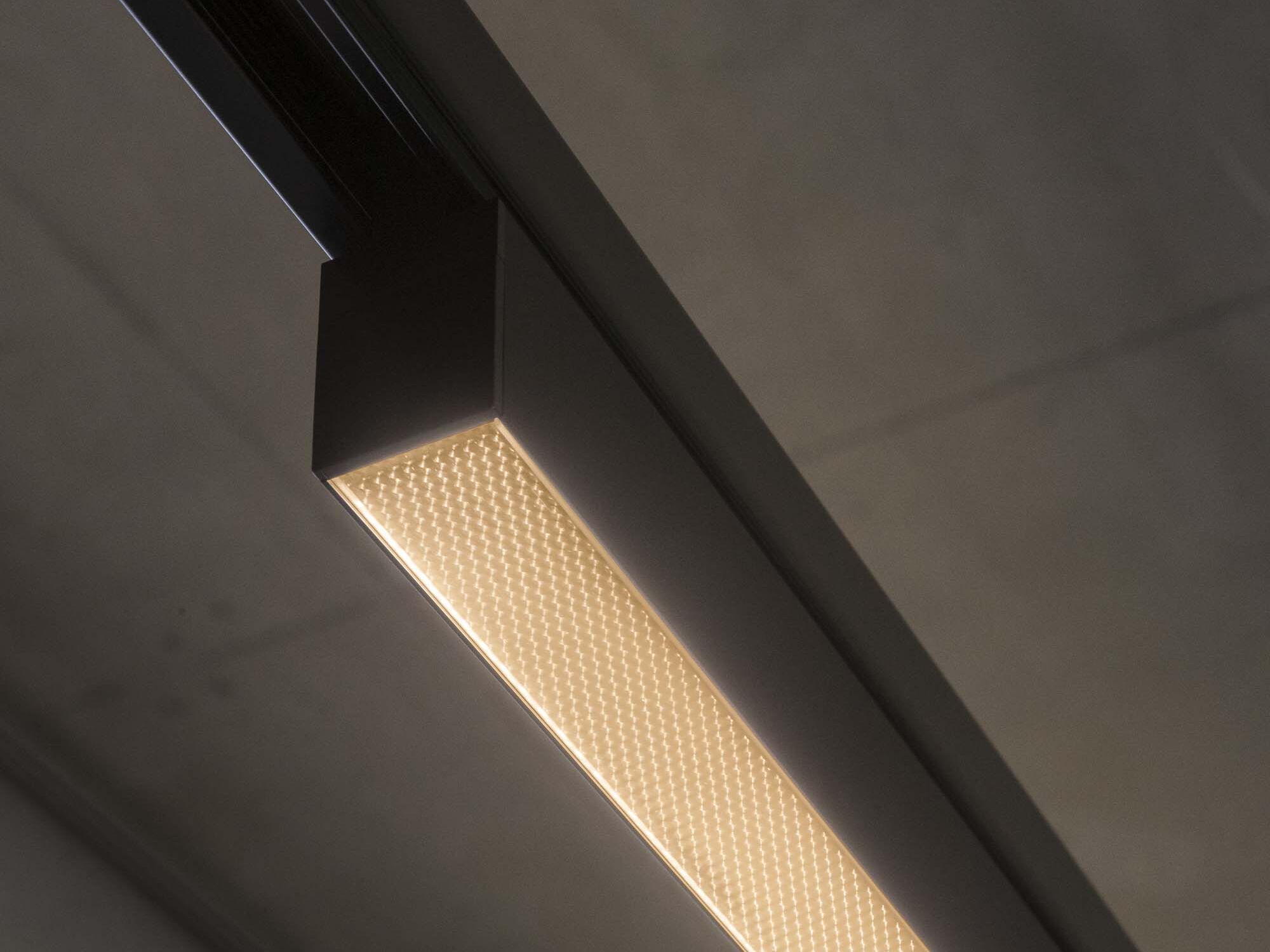 Светодиодное трековое освещение Ideal Lux Дисплей ARCH-00113128 - Вид №4