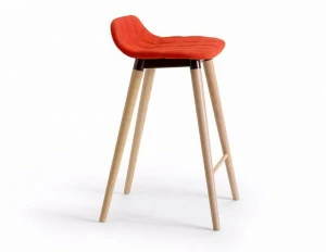 Offecct Высокий табурет с тканевой обивкой Bop