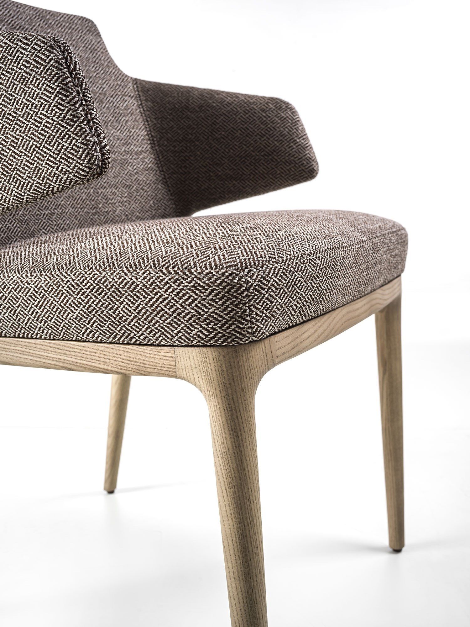 Тканевый стул с подлокотниками Frigerio Аманда ARCH-00002053 - Вид №1