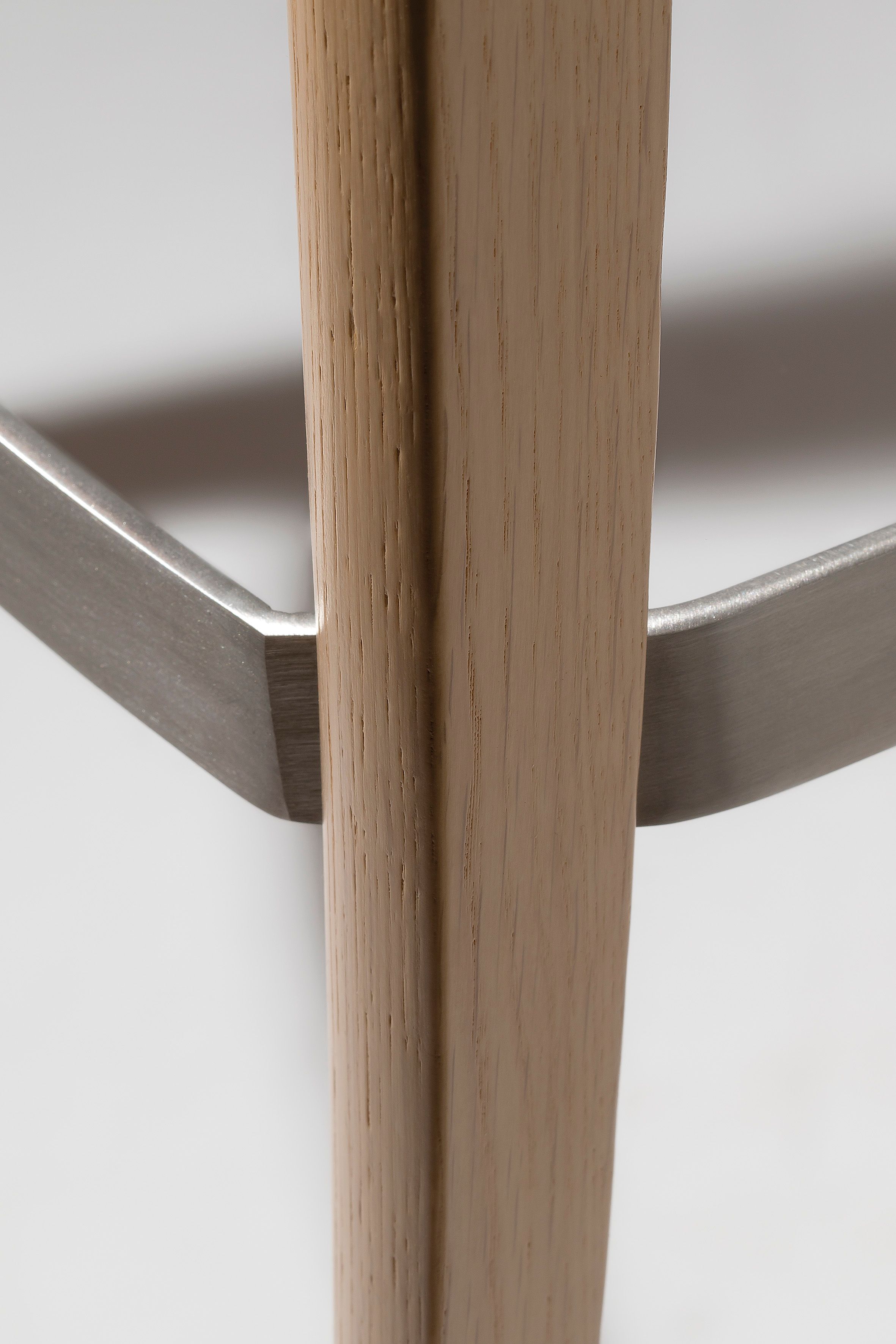 Твердый деревянный мягкий стул с подставкой для ног со спинкой Tirolo Xie ARCH-00034786 - Вид №2