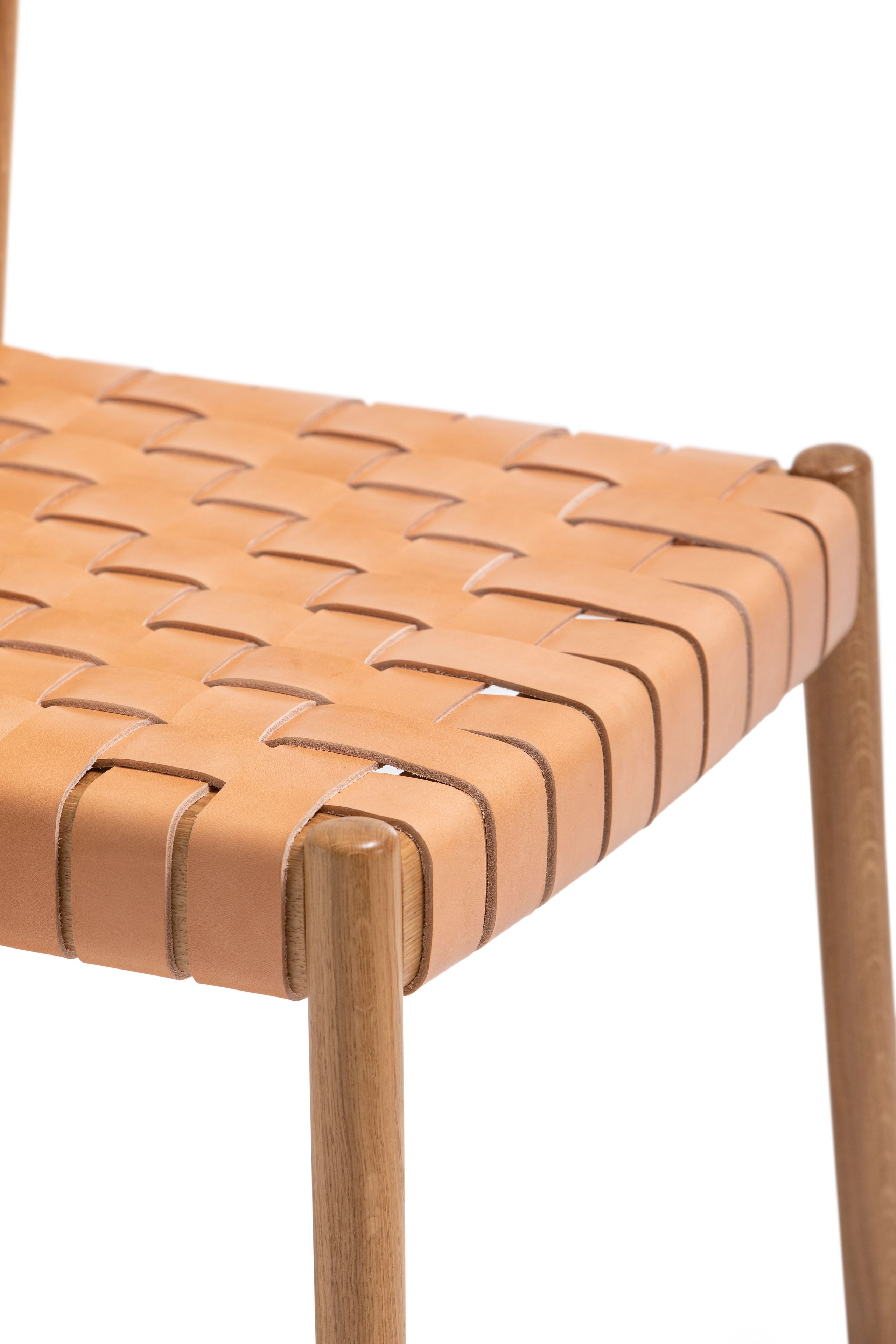 Штабелируемый деревянный стул и сиденье из переработанной кожи Vergés Bogart ARCH-00113304 - Вид №6