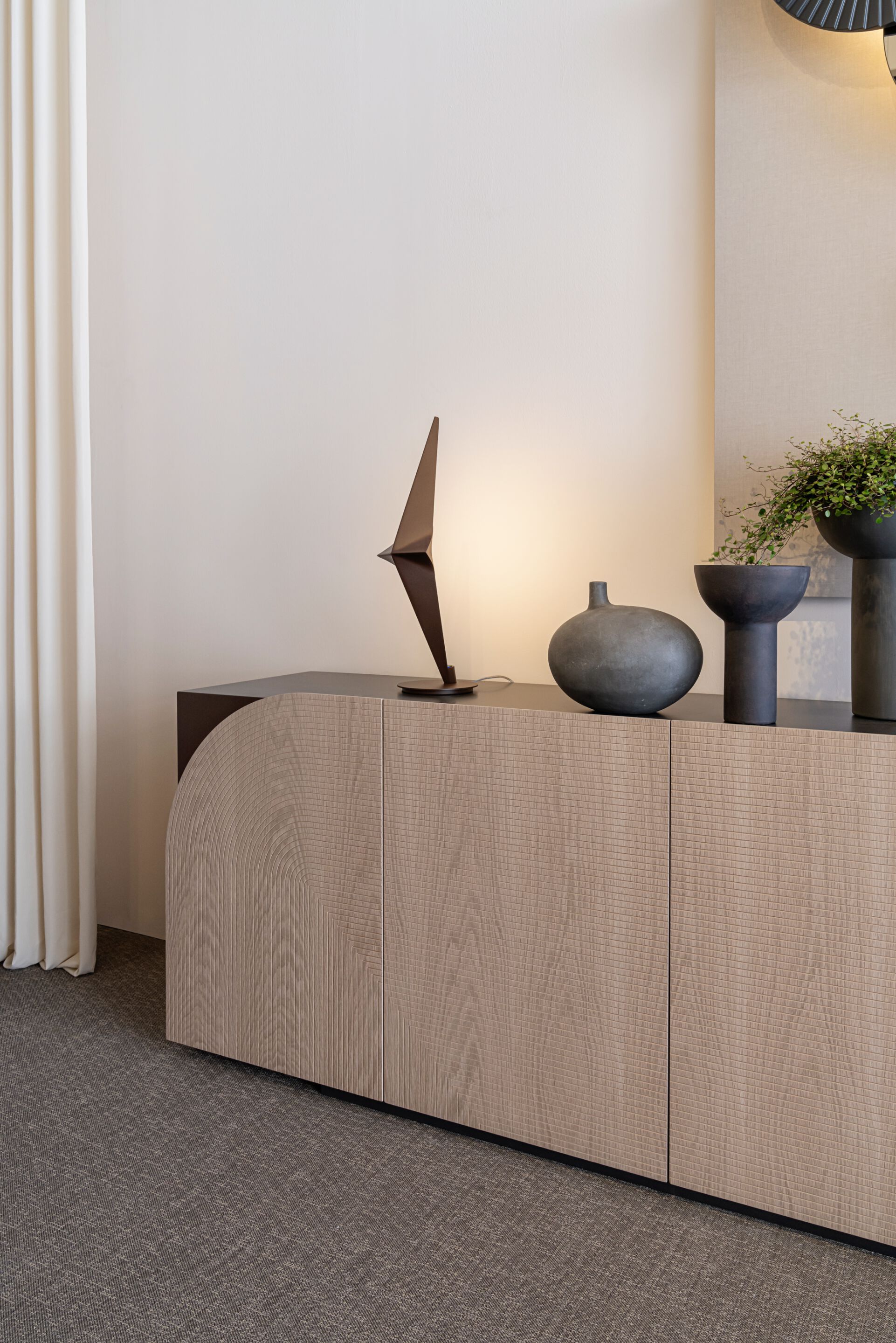 Светодиодная настольная лампа с USB-разъемом Bizzotto Italia ARCH-00038826 - Вид №6