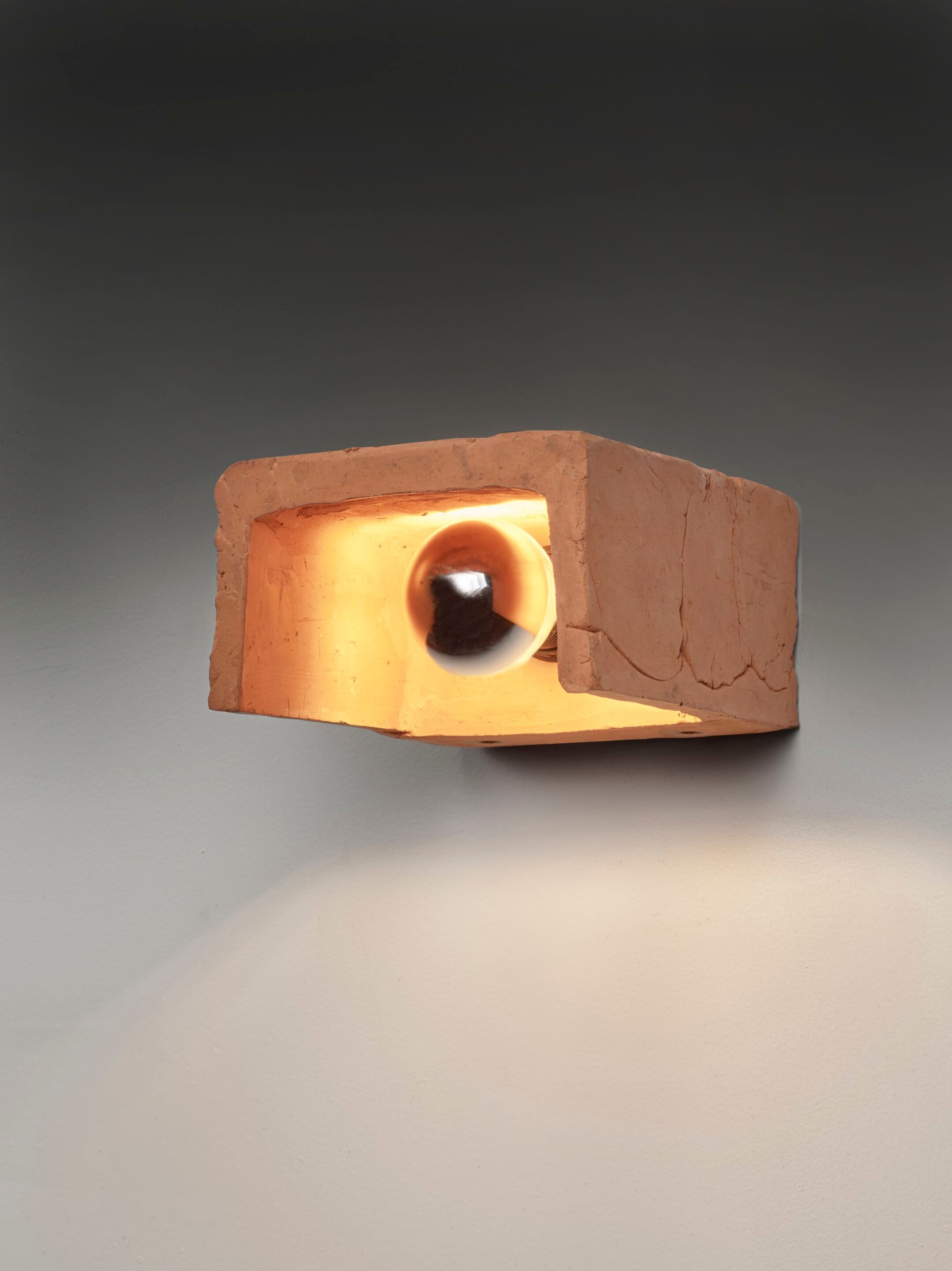 Бетонный светодиодный настенный светильник Serax Primary shape ARCH-00030783 - Вид №9