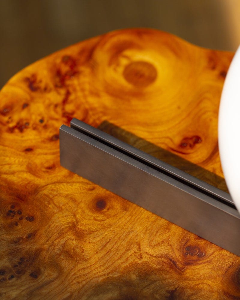 Светодиодная настольная лампа из опалового стекла и матовой латуни Michael Anastassiades REST ARCH-00022720 - Вид №2