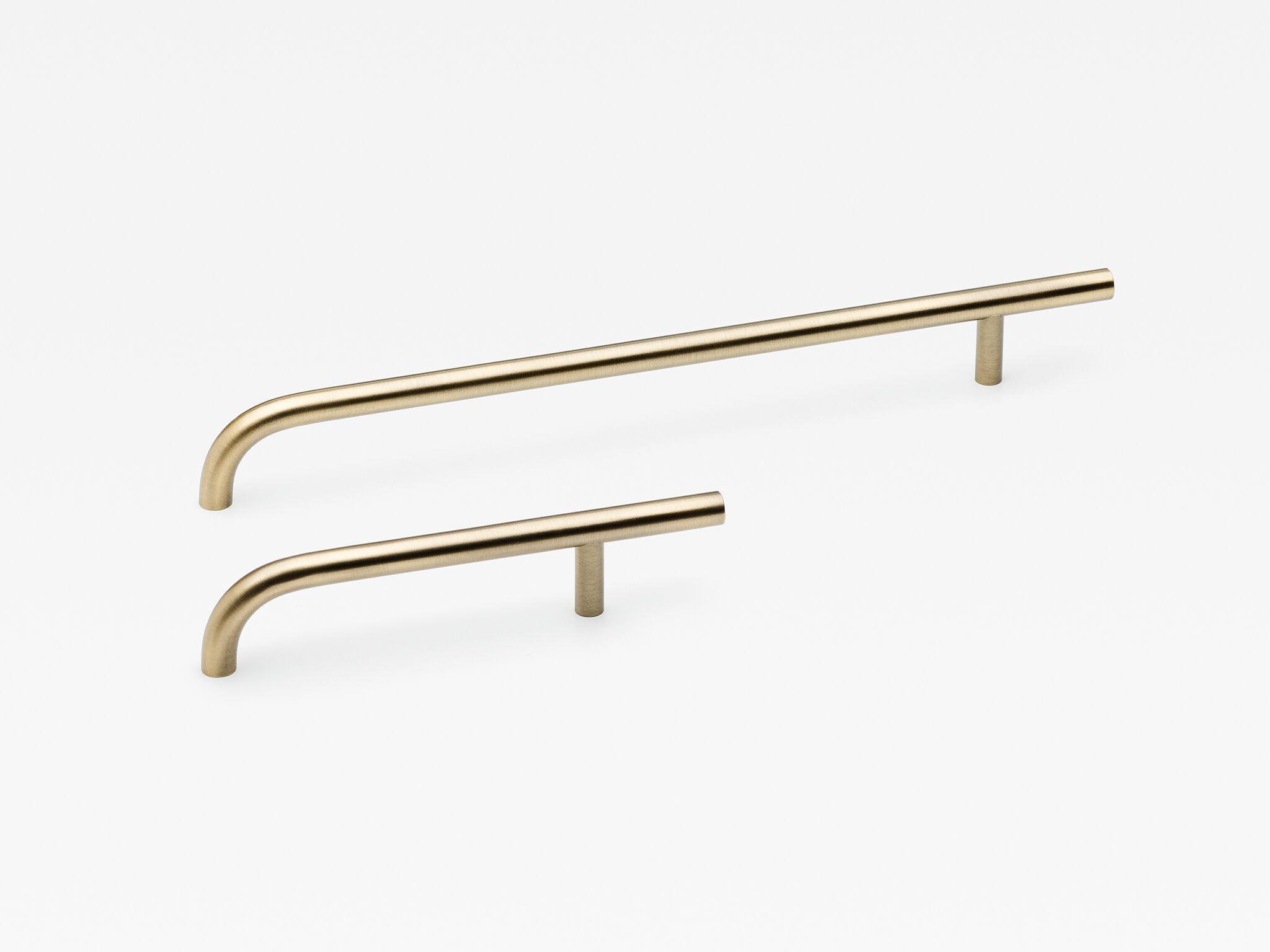 Латунная мебельная ручка Lo & Co Interiors Brera ARCH-00006750