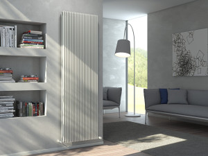 Вертикальный настенный полотенцесушитель