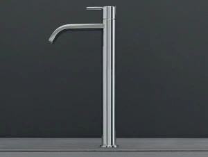 Nic Смеситель для умывальника, однорычажный Solo