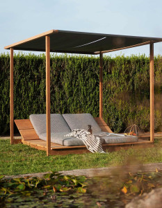 Кровать с балдахином ироко