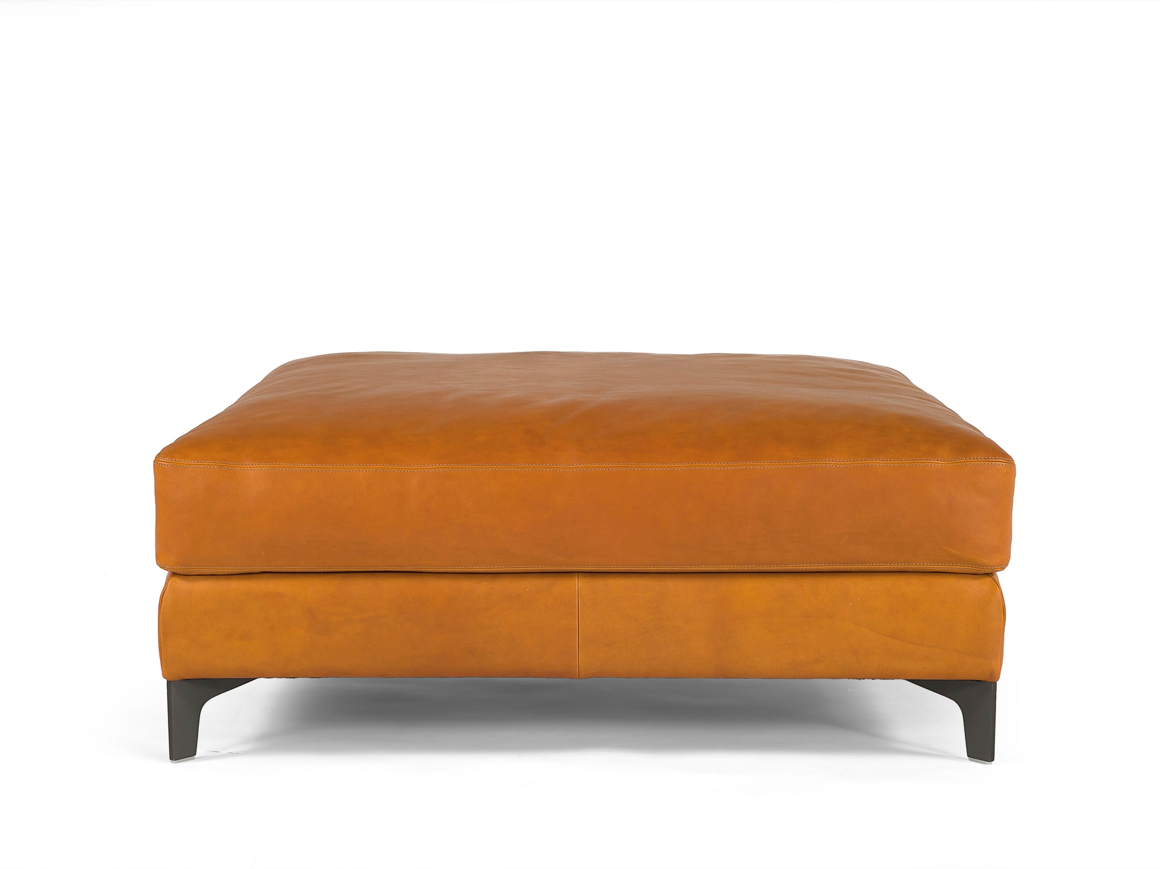 Кожаный пуф Borzalino ARCH-00134406