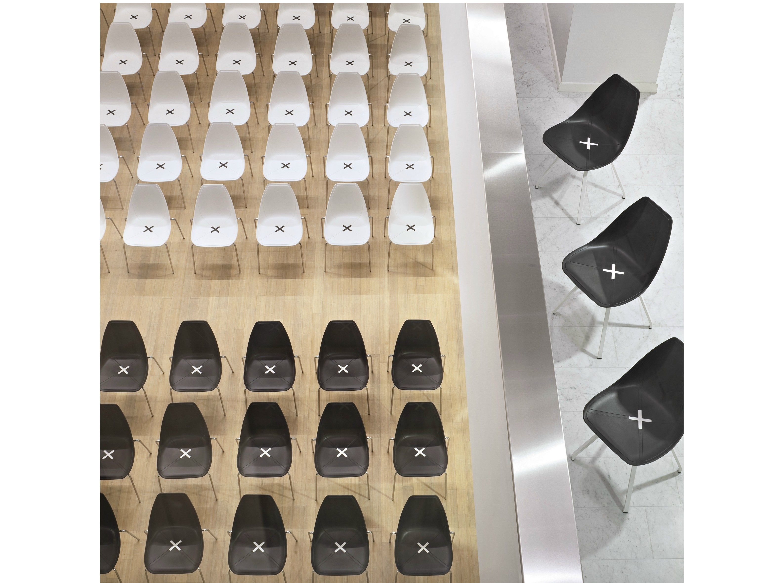 Штабелируемый стул из полипропилена ALMA DESIGN X Chair ARCH-00150681 - Вид №2