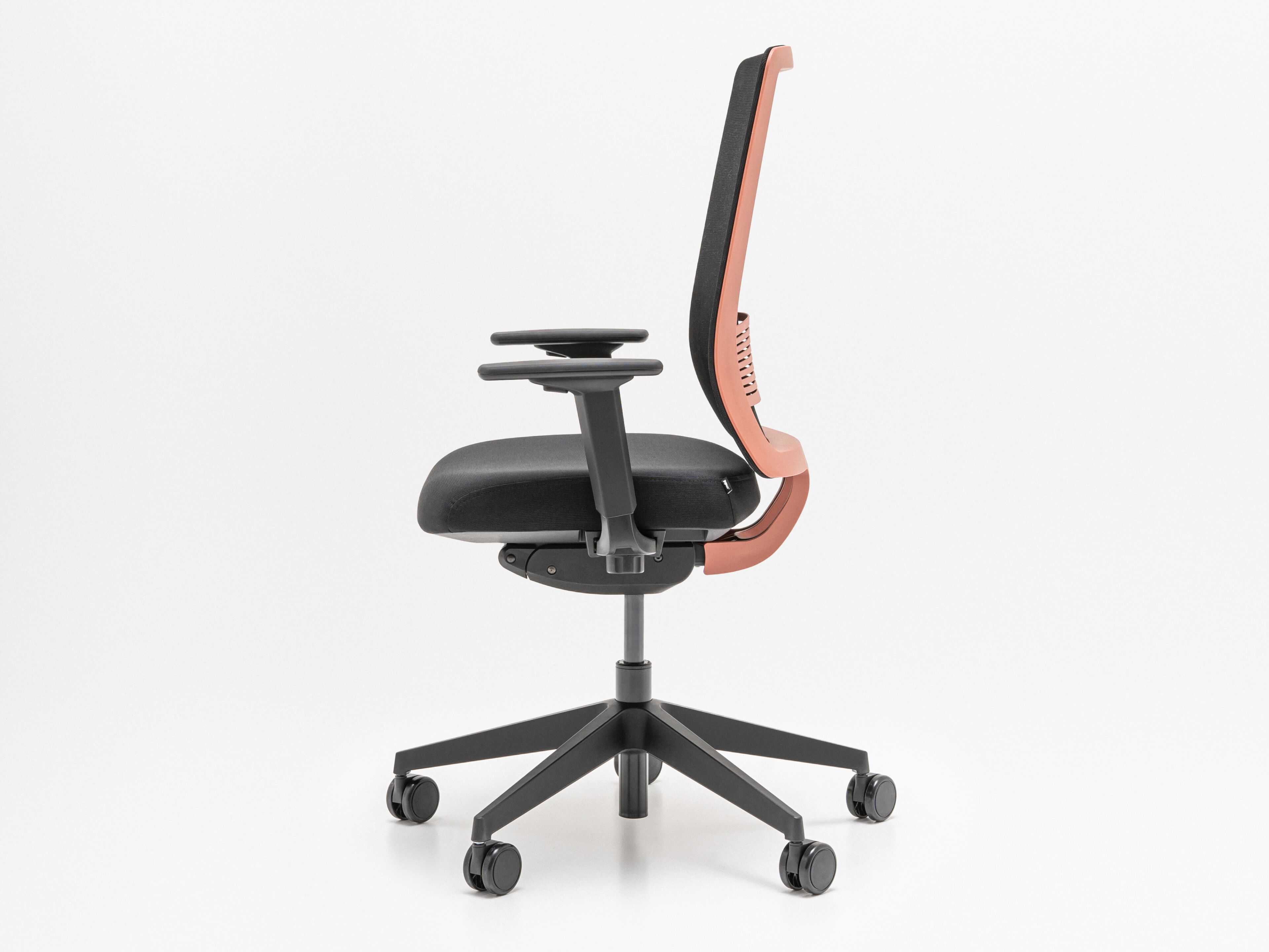 Эргономичное кресло с откидывающейся спинкой MDD APEX ARCH-00004656