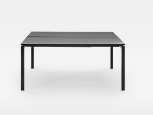 Ламинированный стол с перегородками