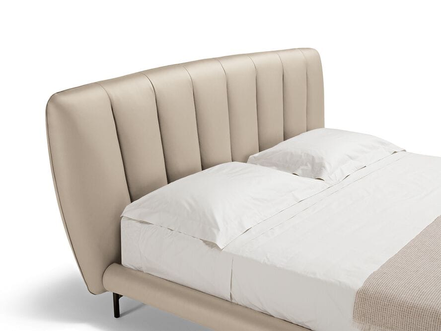 Кожаная двуспальная кровать с мягким изголовьем Max Divani Perla ARCH-00128673 - Вид №3