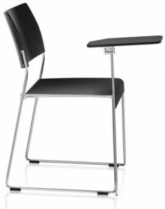 Brunner Стул для конференций, штабелируемый салазками, с клапаном Linos