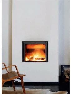 Stûv Дровяной камин в стальной и стеклянной стене Stûv 21