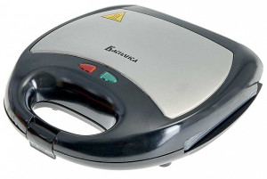 9917839 Вафельница Василиса ВА-5400 черный