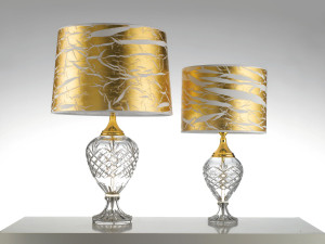 Светодиодная настольная лампа из стекла и ткани