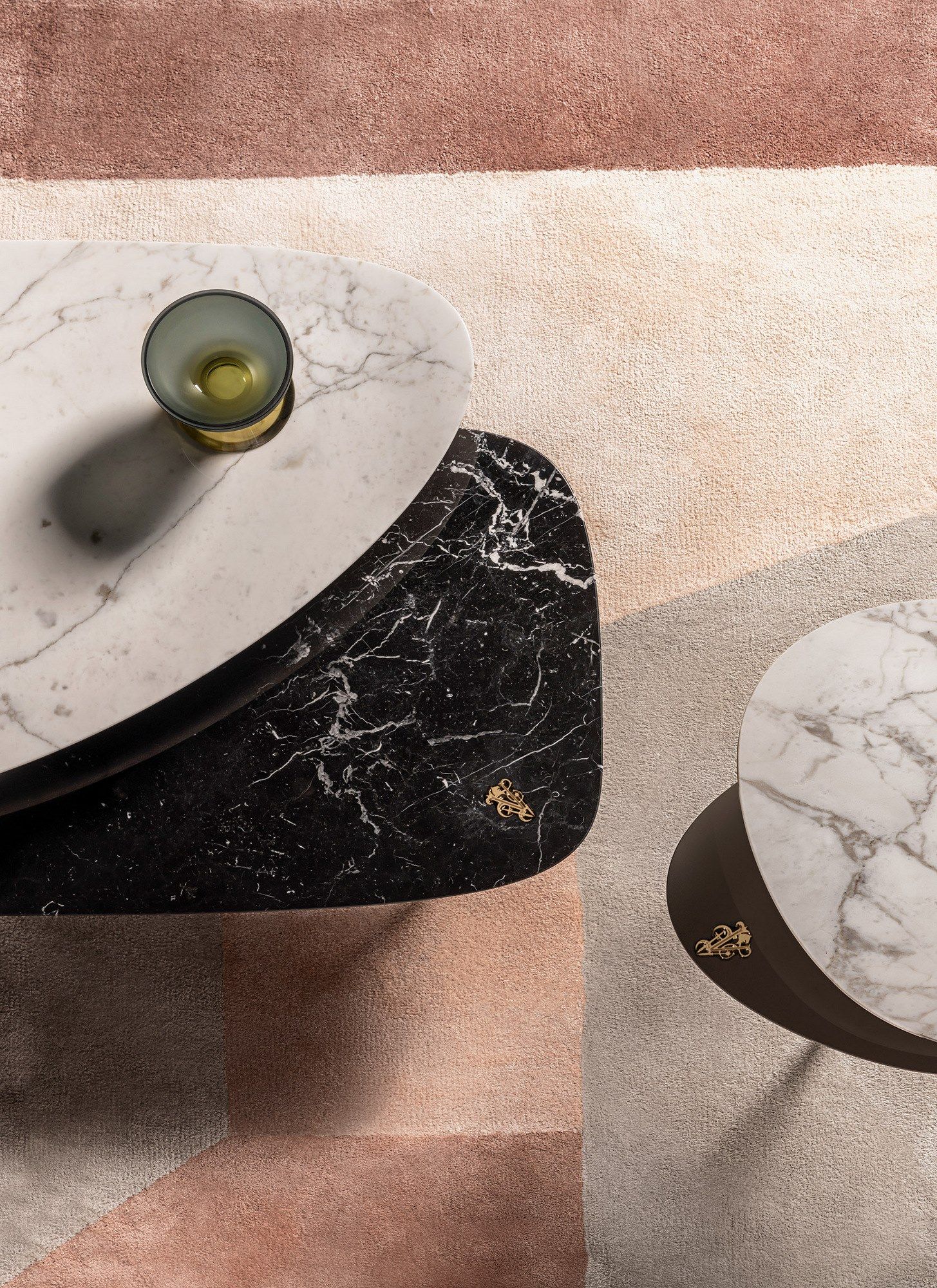 Низкий мраморный журнальный столик Visionnaire Starlight ARCH-00064716 - Вид №7