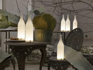 Karman Настольная светодиодная лампа из сатинированного стекла Bacco