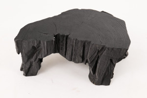 Журнальный столик из дуба