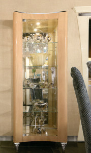 Витрина  REDECO 1051