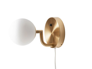 Настенный светильник из металла и опалового стекла