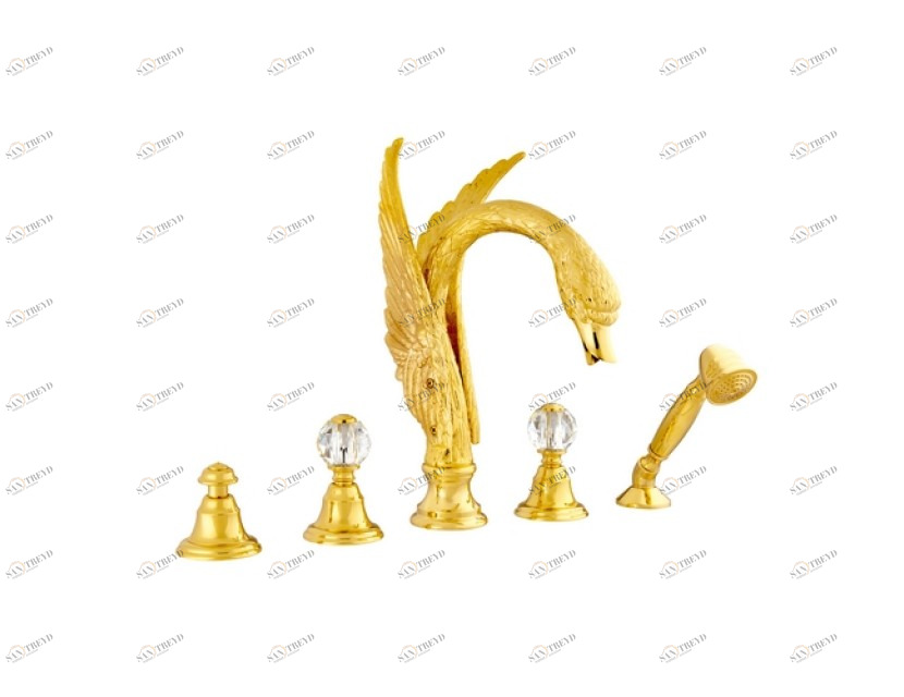 039156.000.00 Набор для ванны с пятью отверстиями и кристаллами сваровски Золото 24К Mestre Swan