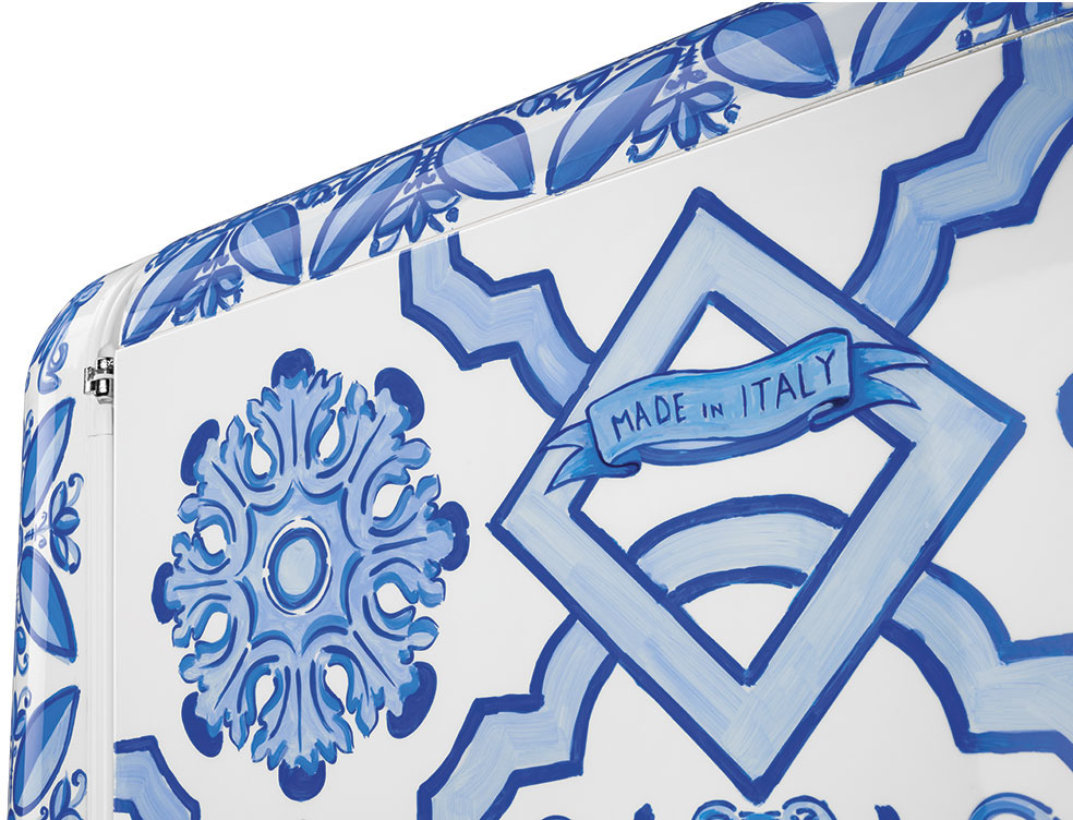 FAB28RDGM3 Холодильник / отдельностоящий однодверный холодильник, стиль 50-х годов, 60 см, серия divina cucina, майолика SMEG  - Вид №5