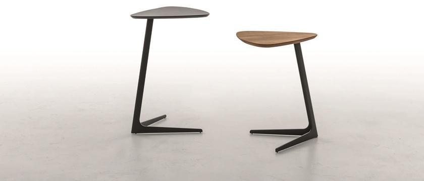 Tonin Casa Треугольный журнальный столик из дуба  T6021/h  - Вид №1