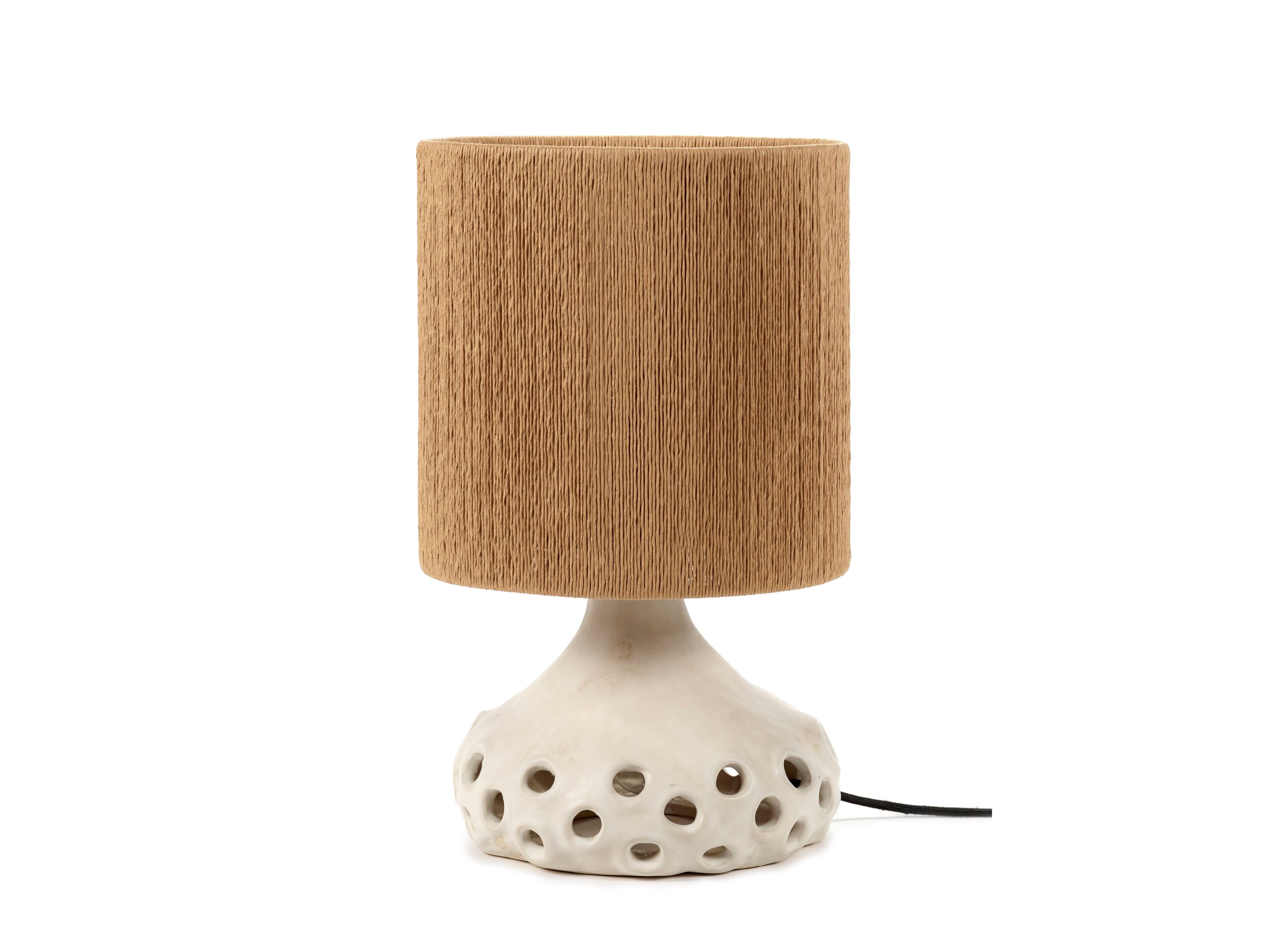 Светодиодная настольная лампа из камня Serax Oya ARCH-00150020