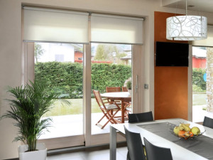 Раздвижные окна из алюминия и дерева