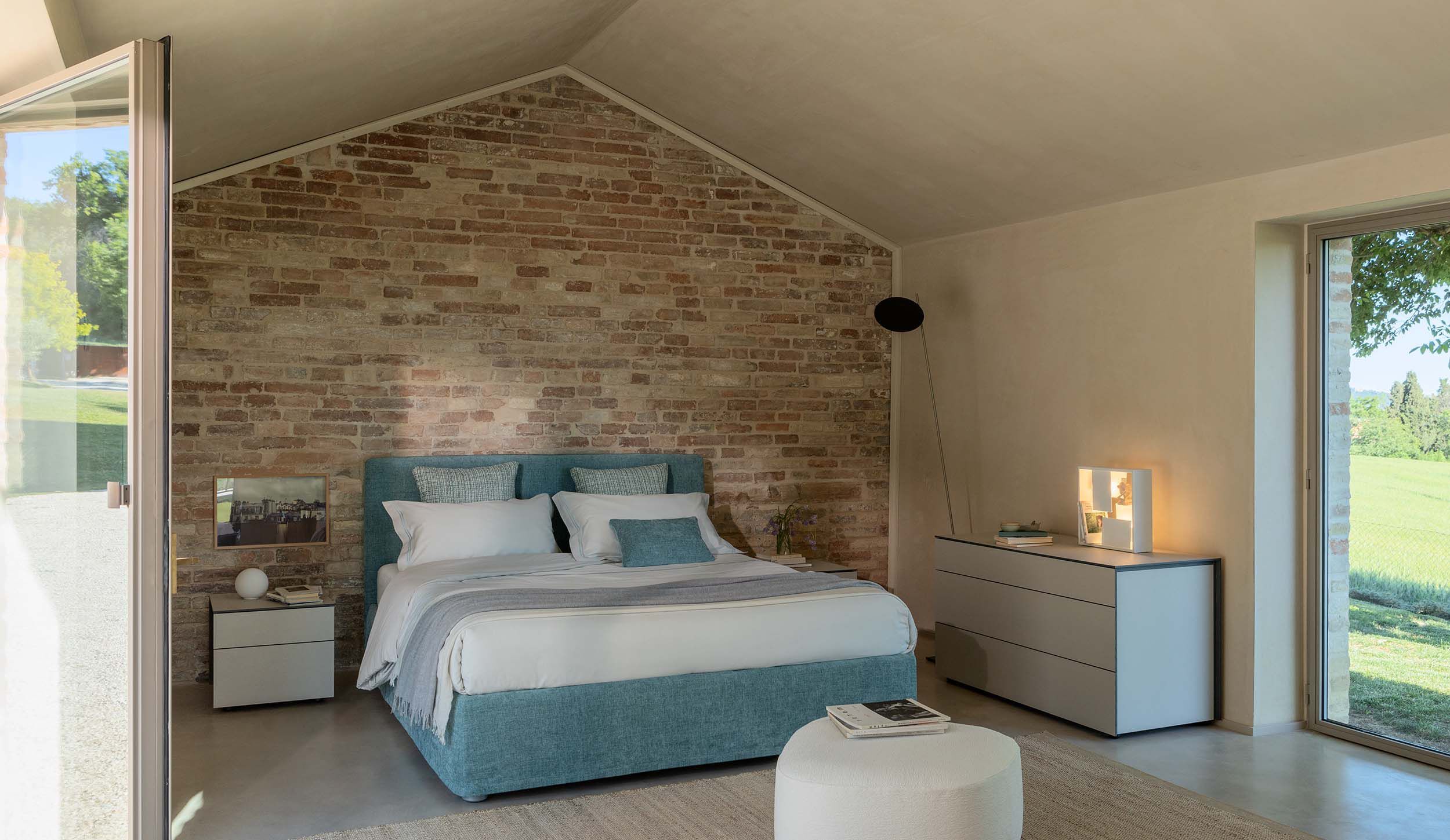 Двуспальная кровать Flou Nocturno ARCH-00102597 - Вид №1