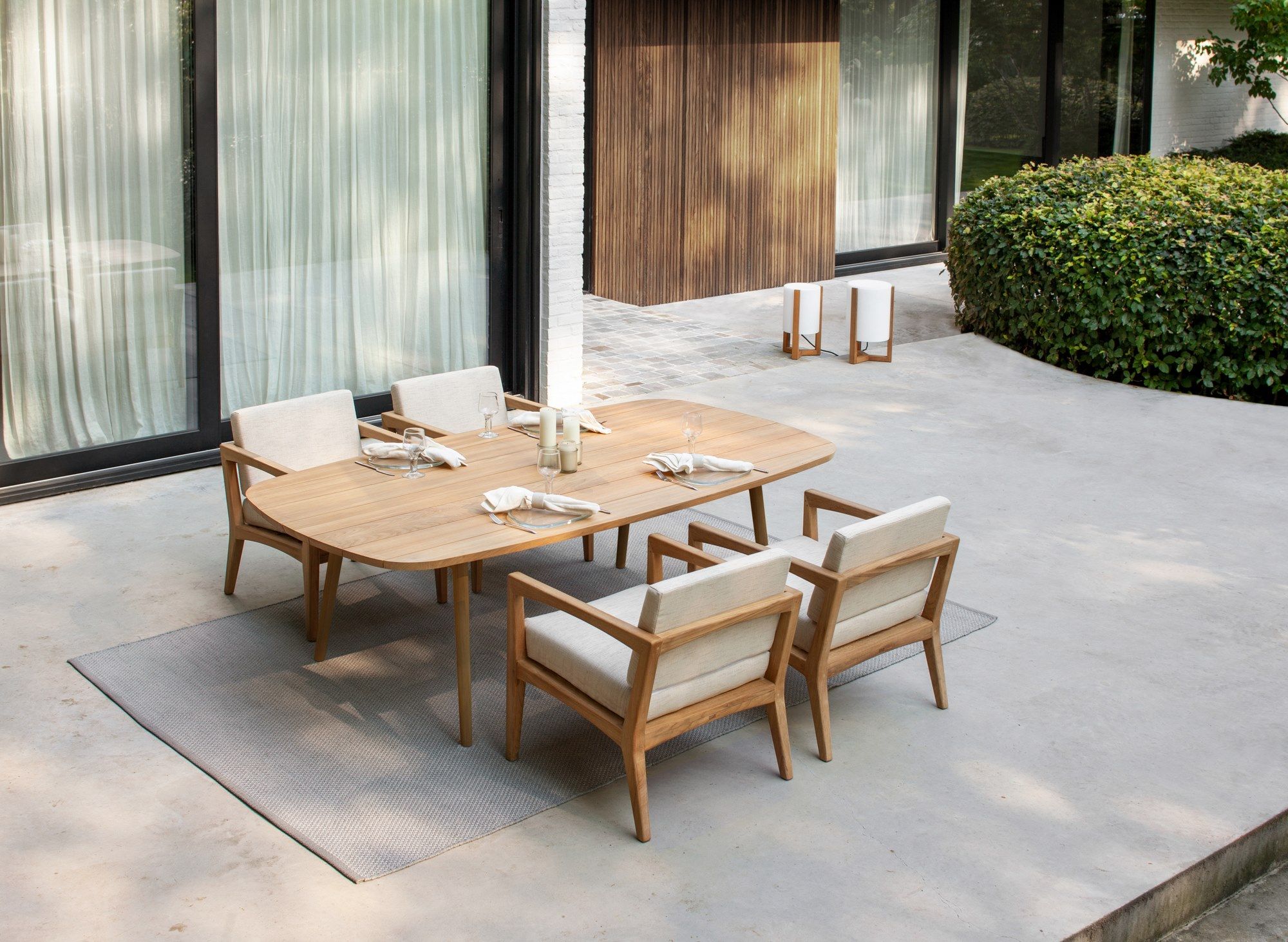 Прямоугольный садовый стол из тикового дерева Royal Botania Styletto ARCH-00152032 - Вид №1