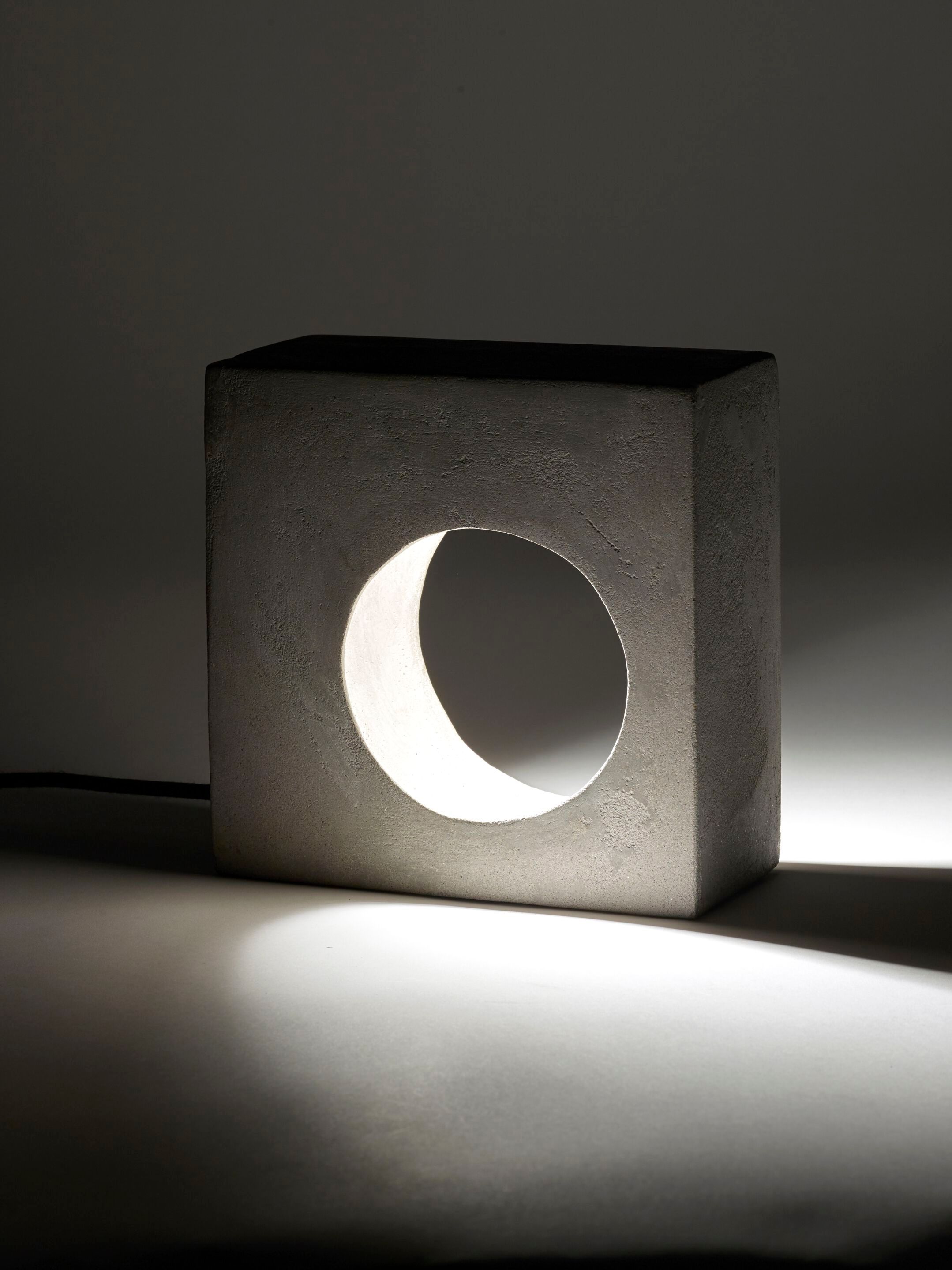 Бетонная светодиодная настольная лампа Serax Освещение от Патрика Пэриса ARCH-00091267 - Вид №6