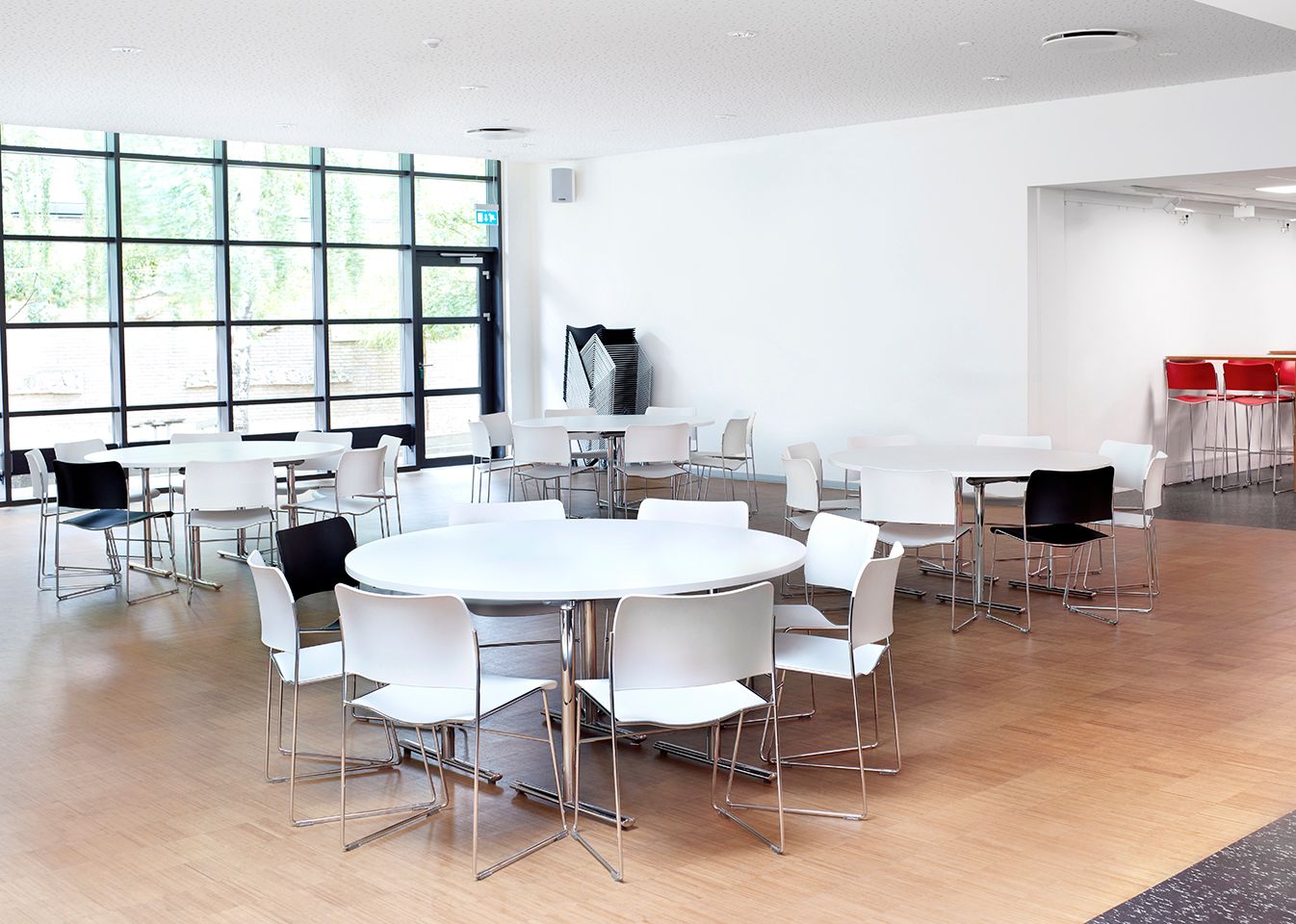 Стол с откидным верхом для контракта Howe Tempest ARCH-00022944 - Вид №3