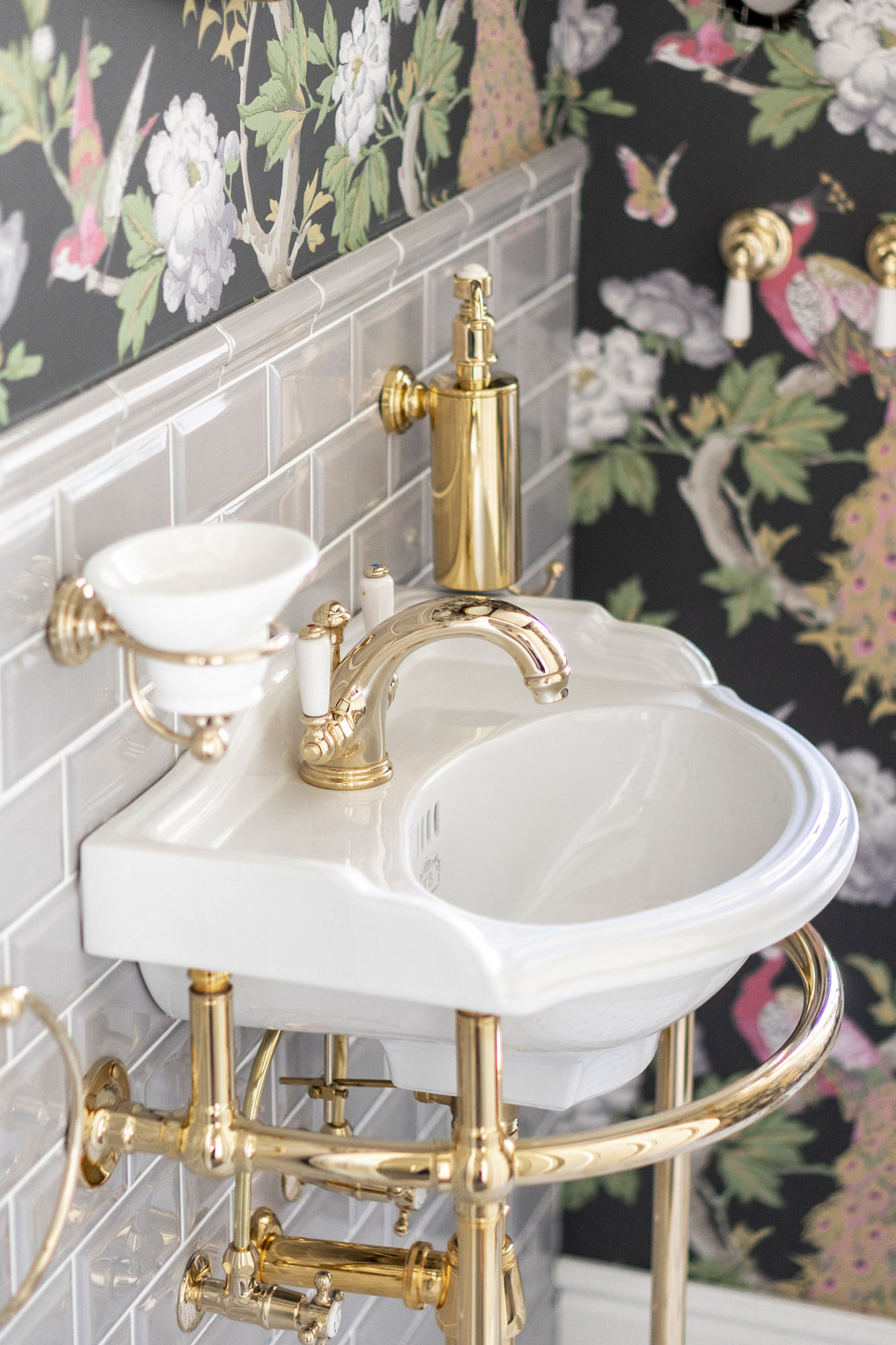 Traditional bathrooms Раковина РИЧМОНД средняя с консолью Cs-ch-062 Richmond - Вид №2