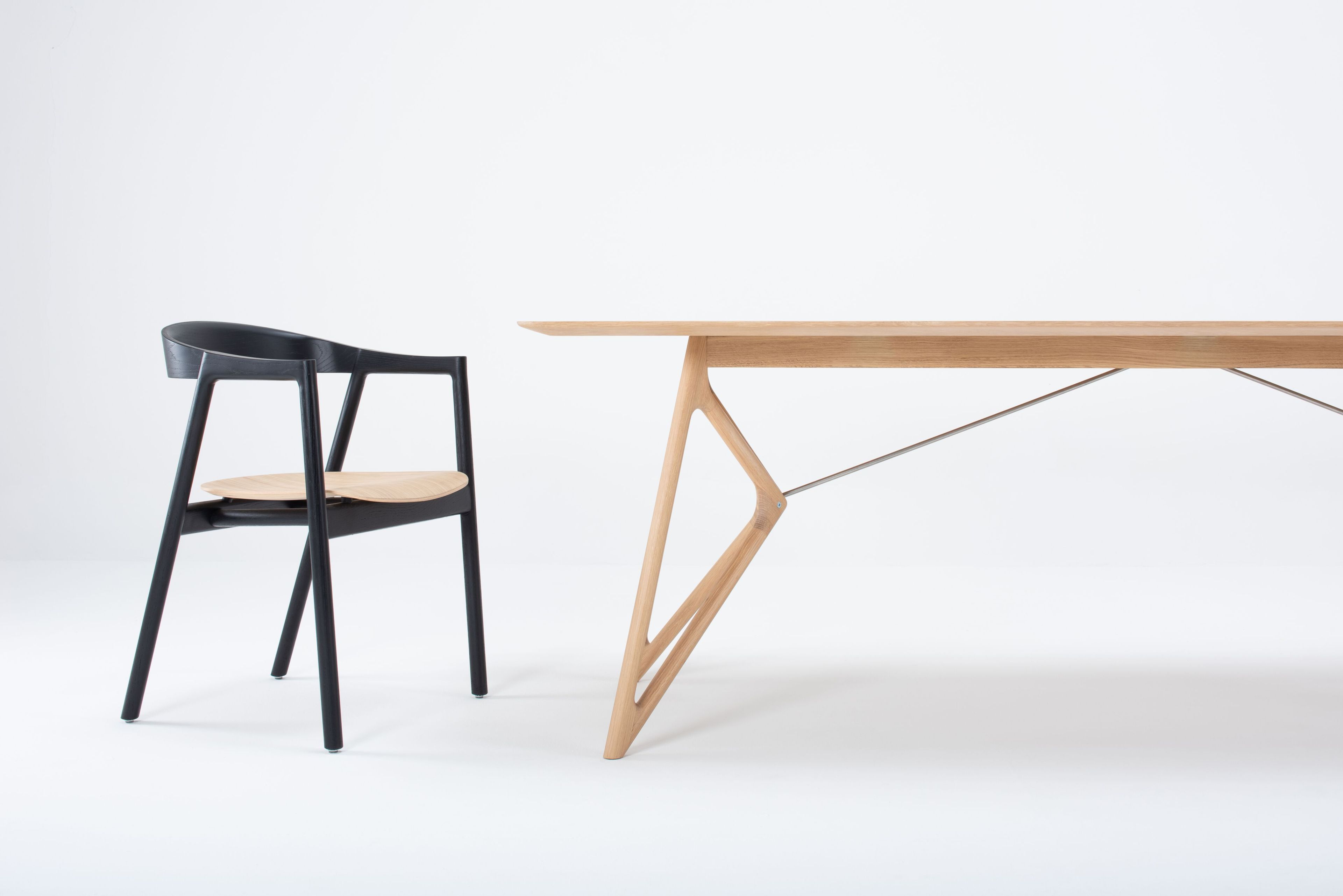 Дубовый стул с открытой спинкой Gazzda MUNA ARCH-00139871 - Вид №6