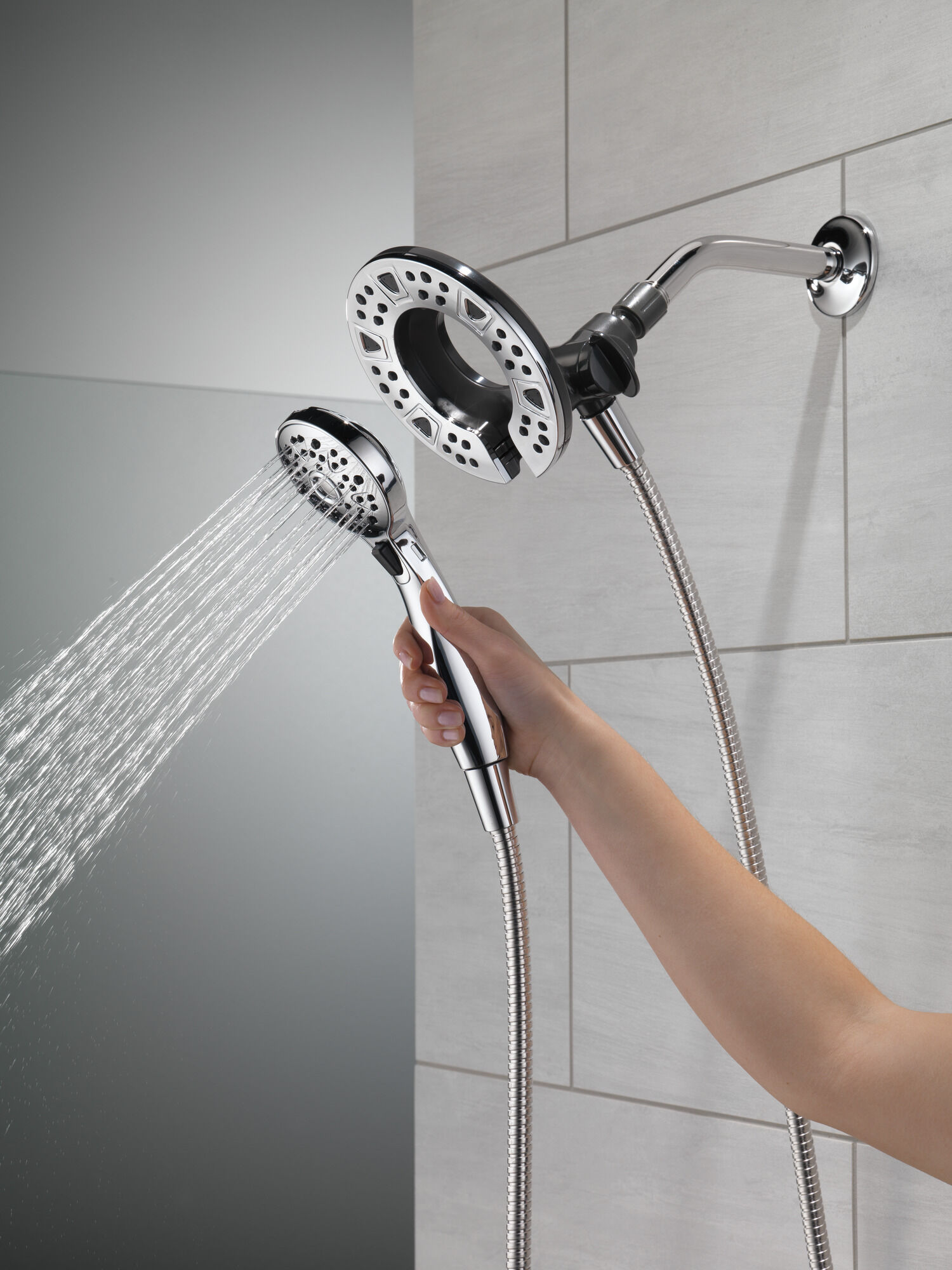 75494BL In2ition® Душ два в одном с 4 настройками Delta Faucet DELTA Матовый черный - Вид №3