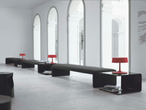 Скамейка из ткани