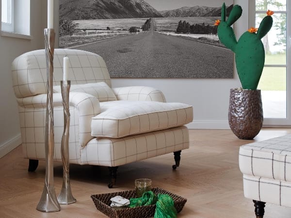 Тканевое кресло с подлокотниками LAMBERT Continental ARCH-00131342