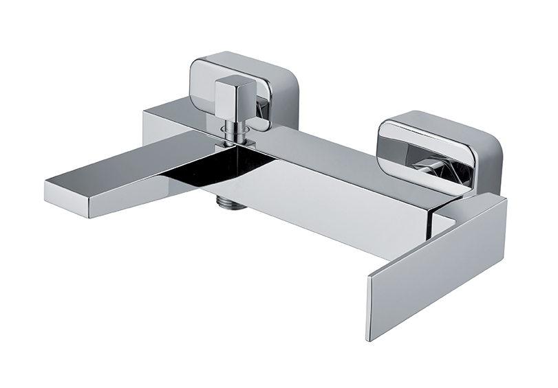 100CR8551 Смеситель для ванны хром Fiore Kube - Вид №1
