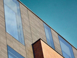 Солнечные панели с эффектом фасадной стены