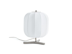 Железная настольная лампа