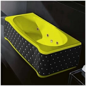 Ванна Gruppo treesse New Classic Young STD-V6747-SX-KCS-ZZ жёлтая с золотой фурнитурой и гидромассажем прямоугольная левая чёрная кожа кристаллы сваровски