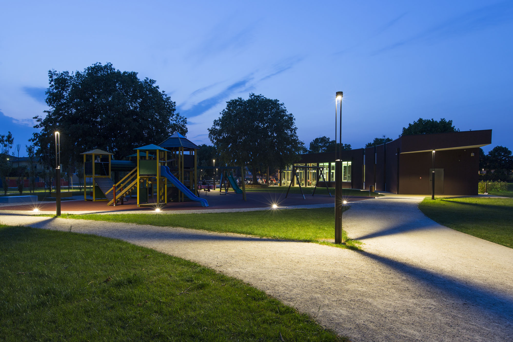 3333613 Уличное освещение  Platek TRIS  TRIS H. 3600 mm - 1 COB LED 3000K - Вид №4